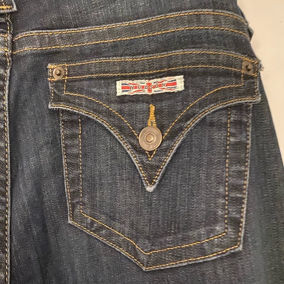 Woman’s Hudson Jeans - Picture 4 of 6